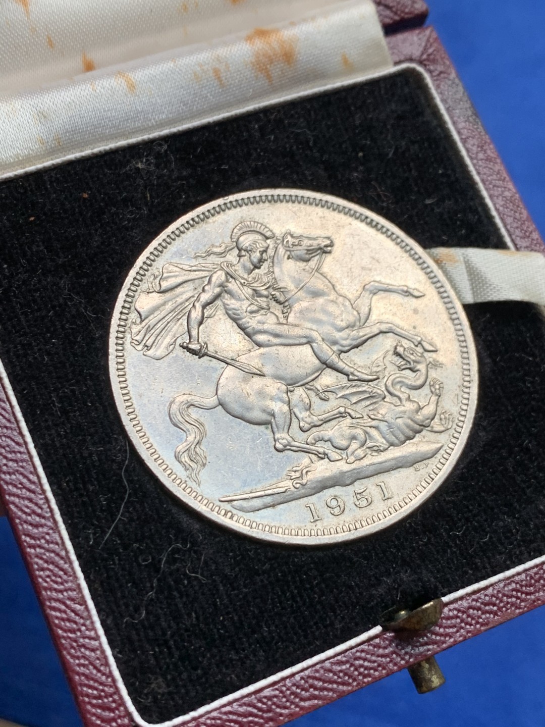 《竞宝斋》第148场-周日，周一 2场 (全场包邮) 英国 1951年 乔治六世 最后的马剑 克朗镍马剑 品质盒装