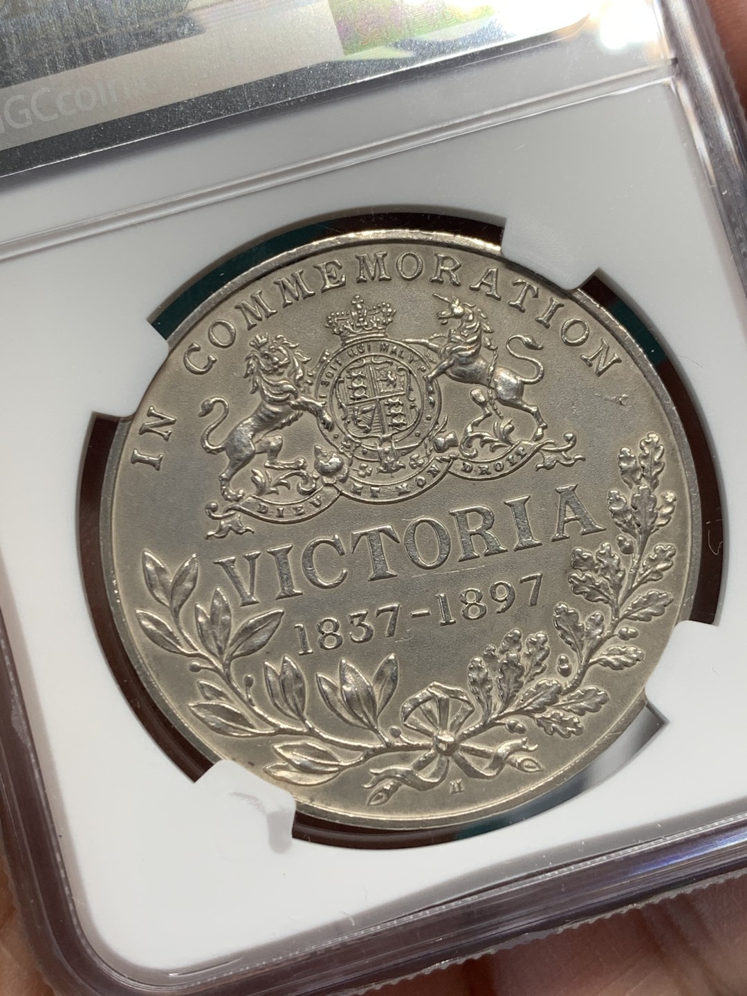 《竞宝斋》第148场-周日，周一 2场 (全场包邮) NGC UNC 1897H英国维多利亚钻石禧年纪念银章，喜敦造币厂制 登基60周年纪念