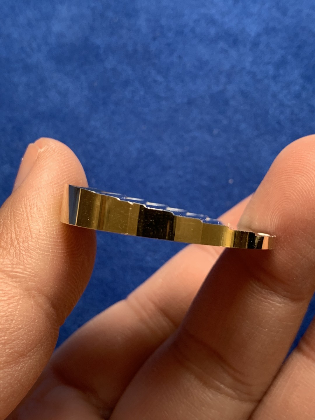 《竞宝斋》第148场-周日，周一 2场 (全场包邮) 少见原盒 拉脱维亚 2022年 上升主题5欧元镀金精制纪念银币 36.7克925银 全球限量5000枚 设计感慢慢 潜力获奖品种