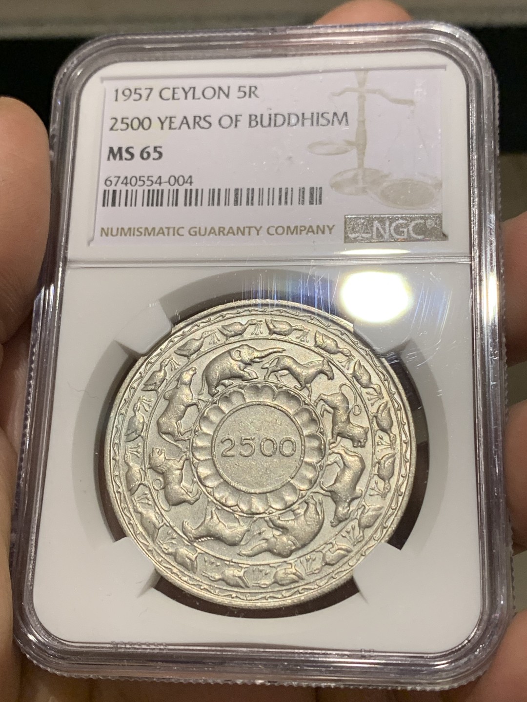 《竞宝斋》第148场-周日，周一 2场 (全场包邮) NGC-MS65 锡兰 1957年 纪念佛教2500周年 5卢比 大银币