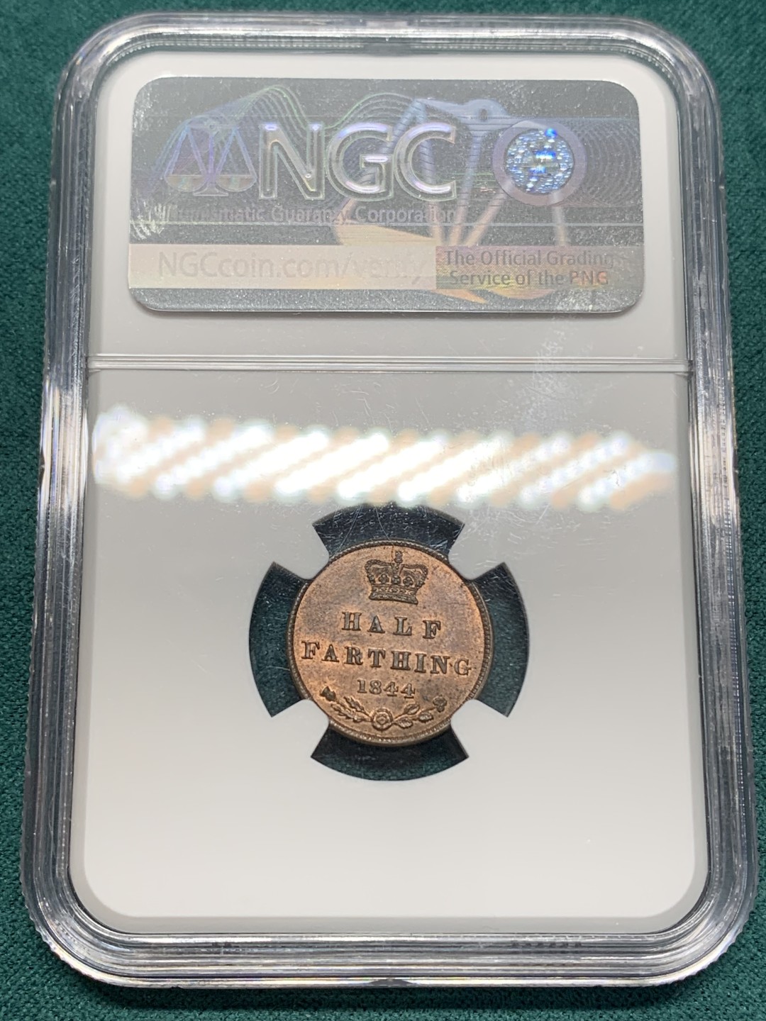 《竞宝斋》第148场-周日，周一 2场 (全场包邮) NGC-MS64RB 英国 1844年 小维1/2法新铜币 铜色完好 底光充沛