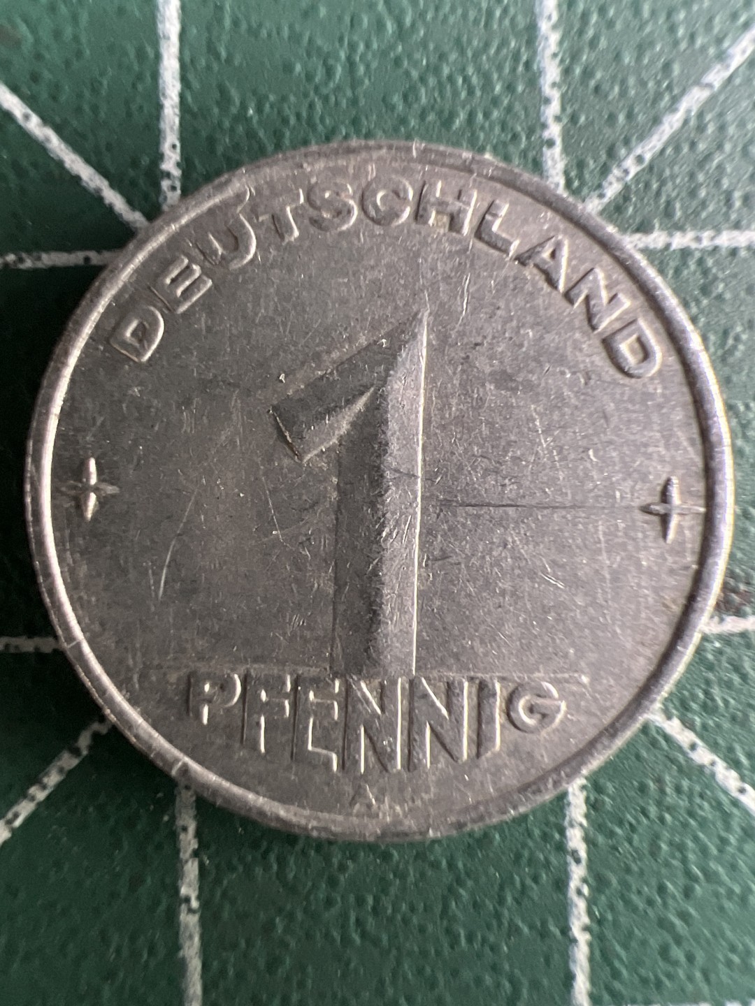 泡泡堂微拍第一 一 一幕硬币捡漏可累计专场👿👿，累计满二十元包邮，接受代拍业务 东德1芬尼