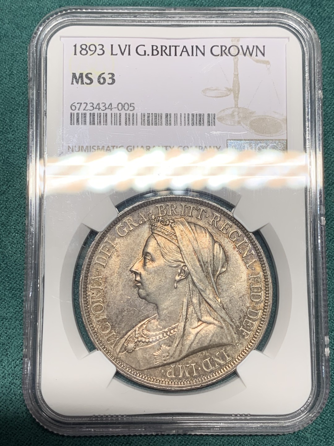 《竞宝斋》第148场-周日，周一 2场 (全场包邮) NGC-MS63 英国 1893年维多利亚 披纱 马剑银币 五彩转光 镜面底板