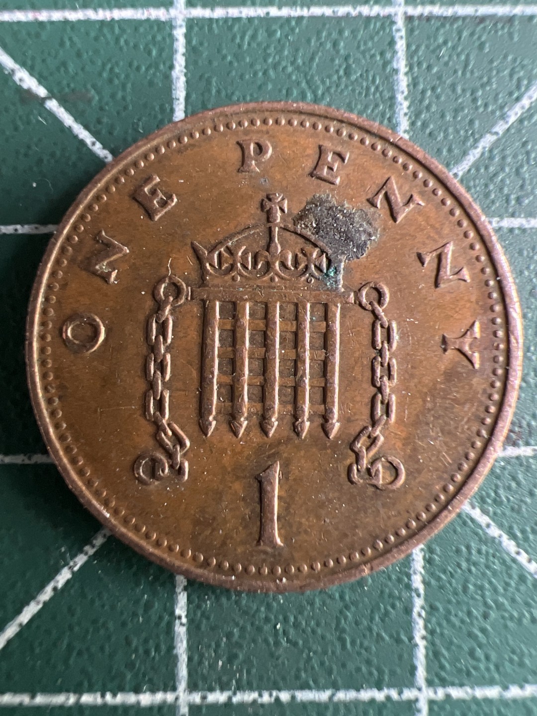 泡泡堂微拍第一 一〇幕硬币捡漏可累计专场👿👿，累计满二十元包邮，接受代拍业务 英国高冠一便士