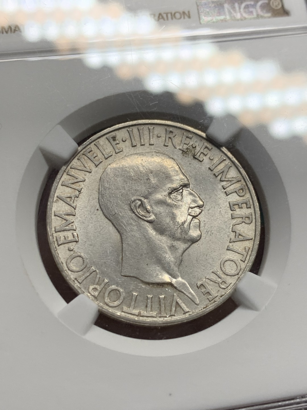 《竞宝斋》第148场-周日，周一 2场 (全场包邮) NGC-MS61 意大利 1936 伊曼纽尔三世 10里拉 银币