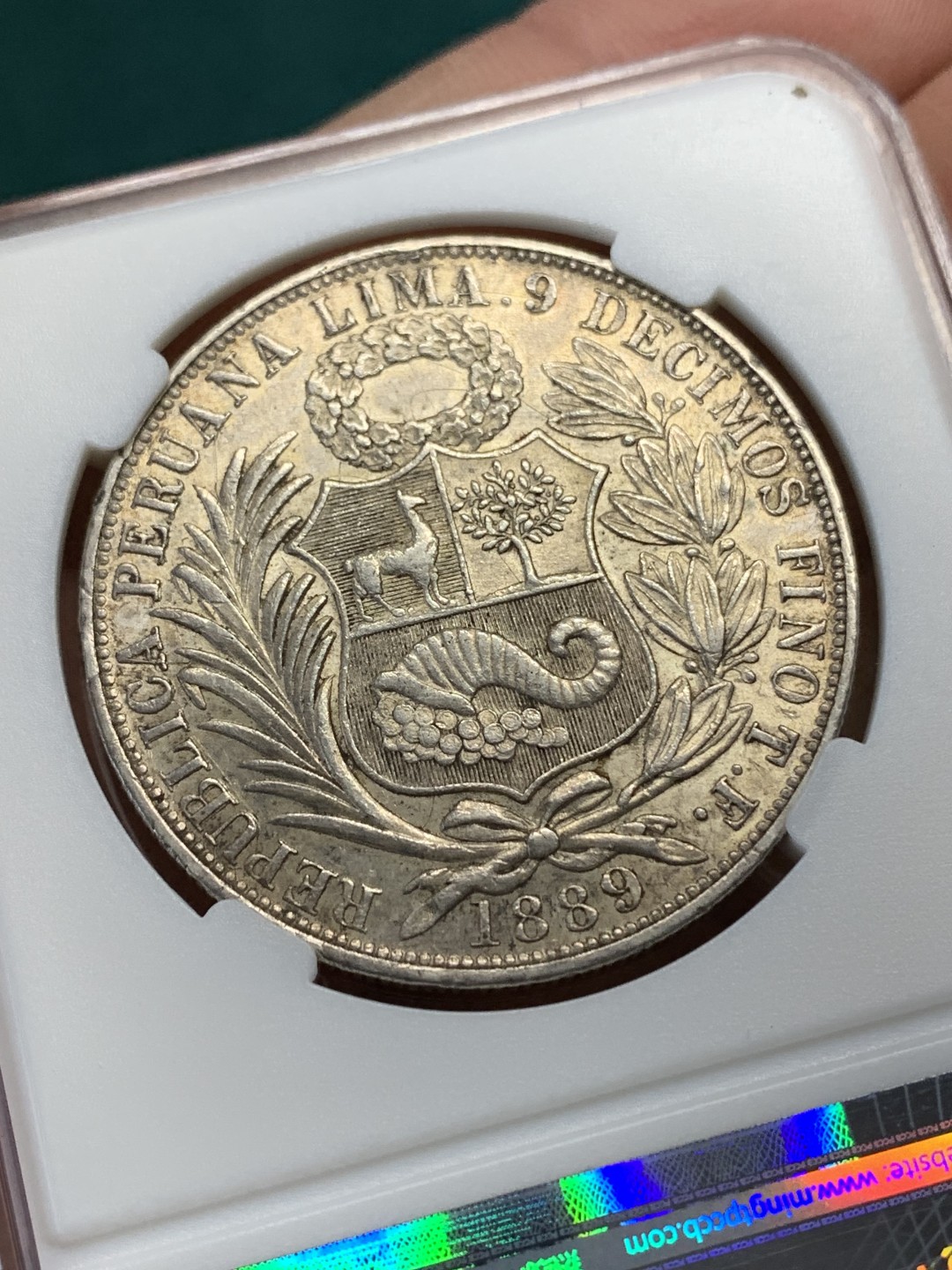 《竞宝斋》第148场-周日，周一 2场 (全场包邮) 1889年秘鲁大银币，1个世纪老银币，高银版 有划细节见图