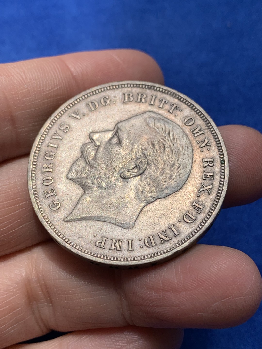 《竞宝斋》第148场-周日，周一 2场 (全场包邮) 英国 1935年 乔治五世 一克朗 木马剑 大银币