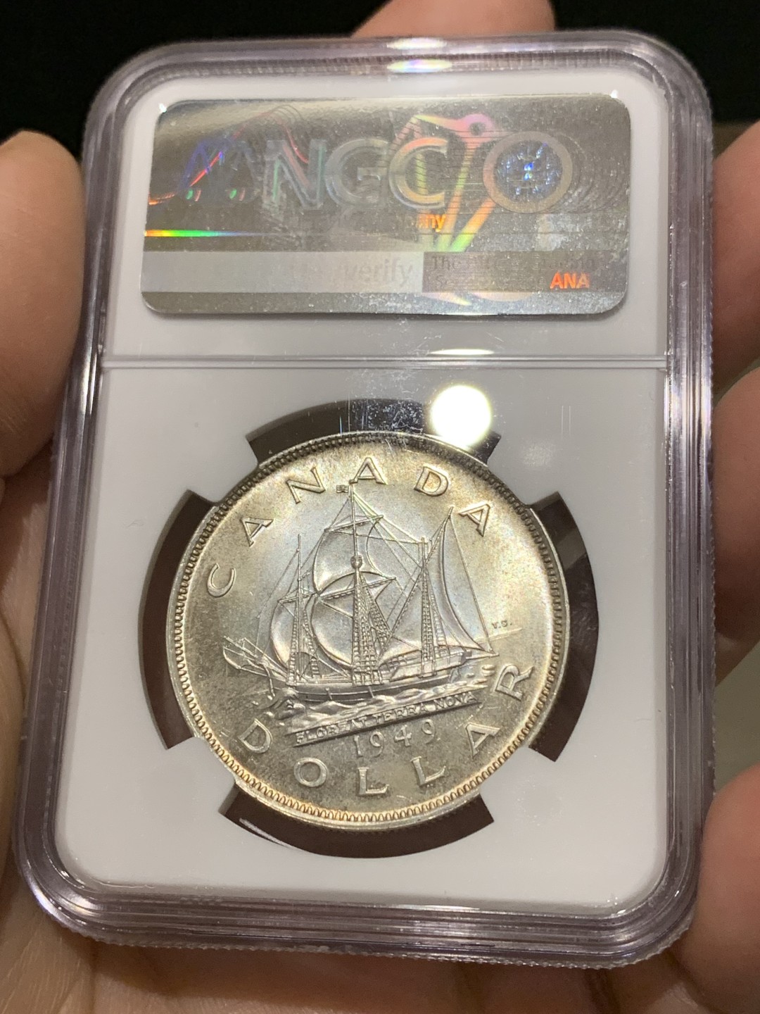 《竞宝斋》第148场-周日，周一 2场 (全场包邮) NGC-MS65 高分 加拿大1949 马太号帆船 1元大银币 镜面底板