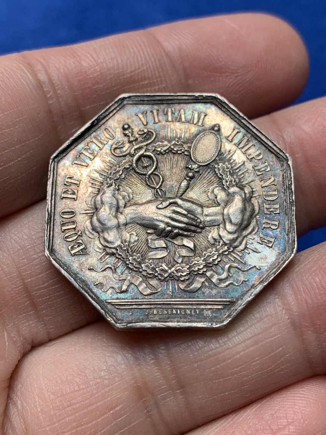 《竞宝斋》第148场-周日，周一 2场 (全场包邮) 法国 博韦市公证人 八角银质代币 jeton 15g 蜜蜂边铭（1860-1879年）