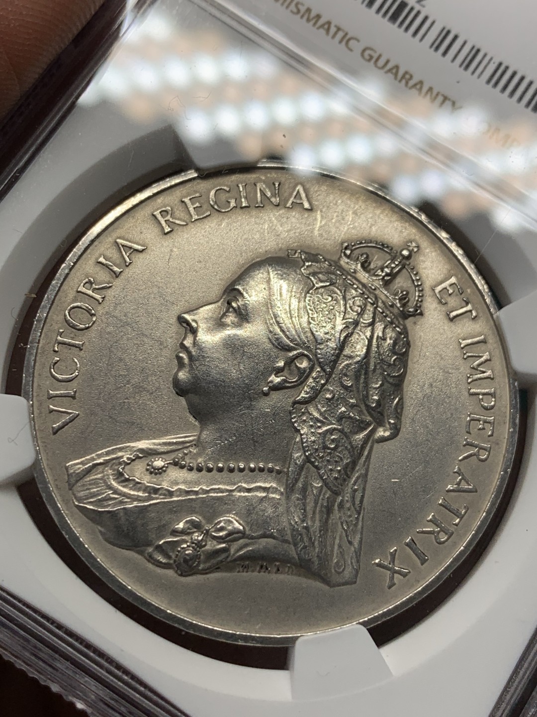 《竞宝斋》第148场-周日，周一 2场 (全场包邮) NGC UNC 1897H英国维多利亚钻石禧年纪念银章，喜敦造币厂制 登基60周年纪念