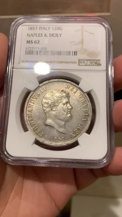 《竞宝斋》第148场-周日，周一 2场 (全场包邮) NGC MS62 意大利/波旁-两西西里 1857年120G，字母“D”断字版