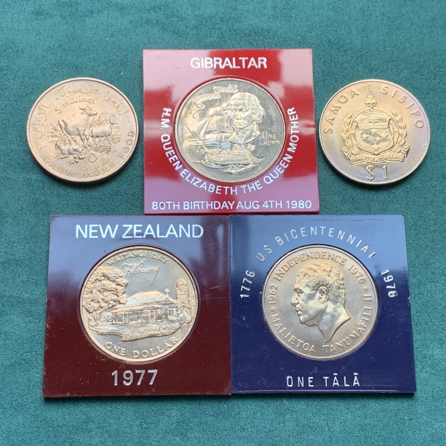 《竞宝斋》第148场-周日，周一 2场 (全场包邮) 五枚克朗纪念币，包含四大洲，玩转全球。