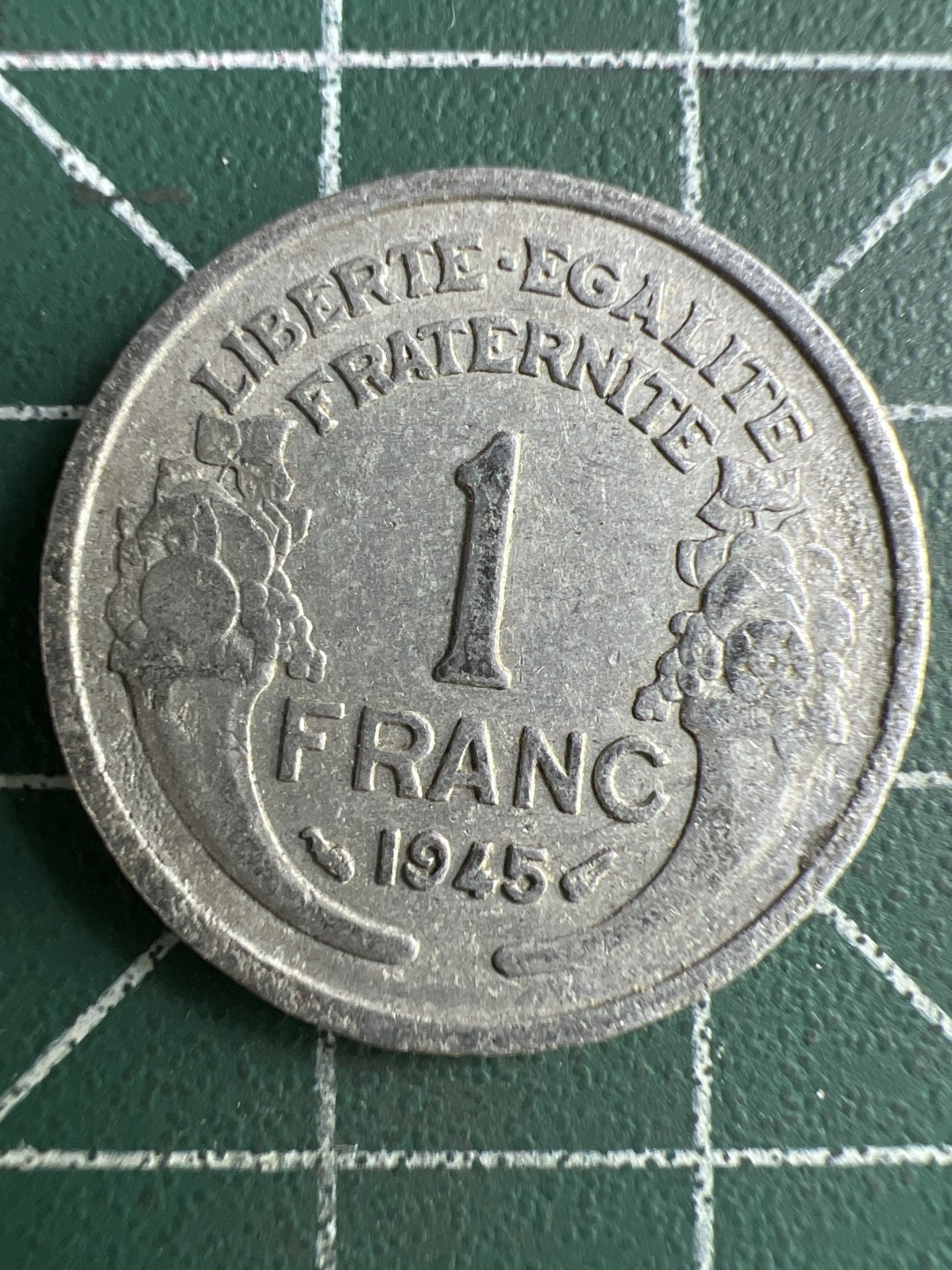 泡泡堂第284期  世界硬币 （无押金，捡漏，全场20包邮，偏远地区除外，接收代拍业务） 法国1法郎