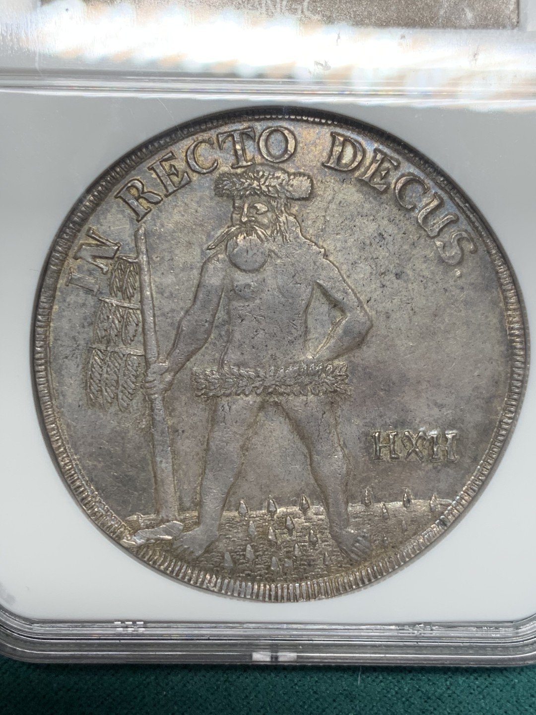 《竞宝斋》第148场-周日，周一 2场 (全场包邮) 唯一冠军分 NGC MS62 德国 布伦瑞克1714年 野人 泰勒大银币 脸部清晰 草裙飞扬 深彩包浆 一枚便是全部