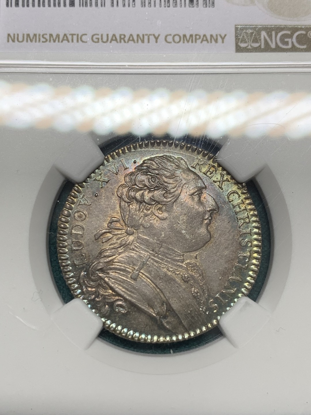 《竞宝斋》第148场-周日，周一 2场 (全场包邮) NGC-MS62 法国十八世纪 路易十五 皇家科学院 JETON 银质 顶级品相 五彩包浆