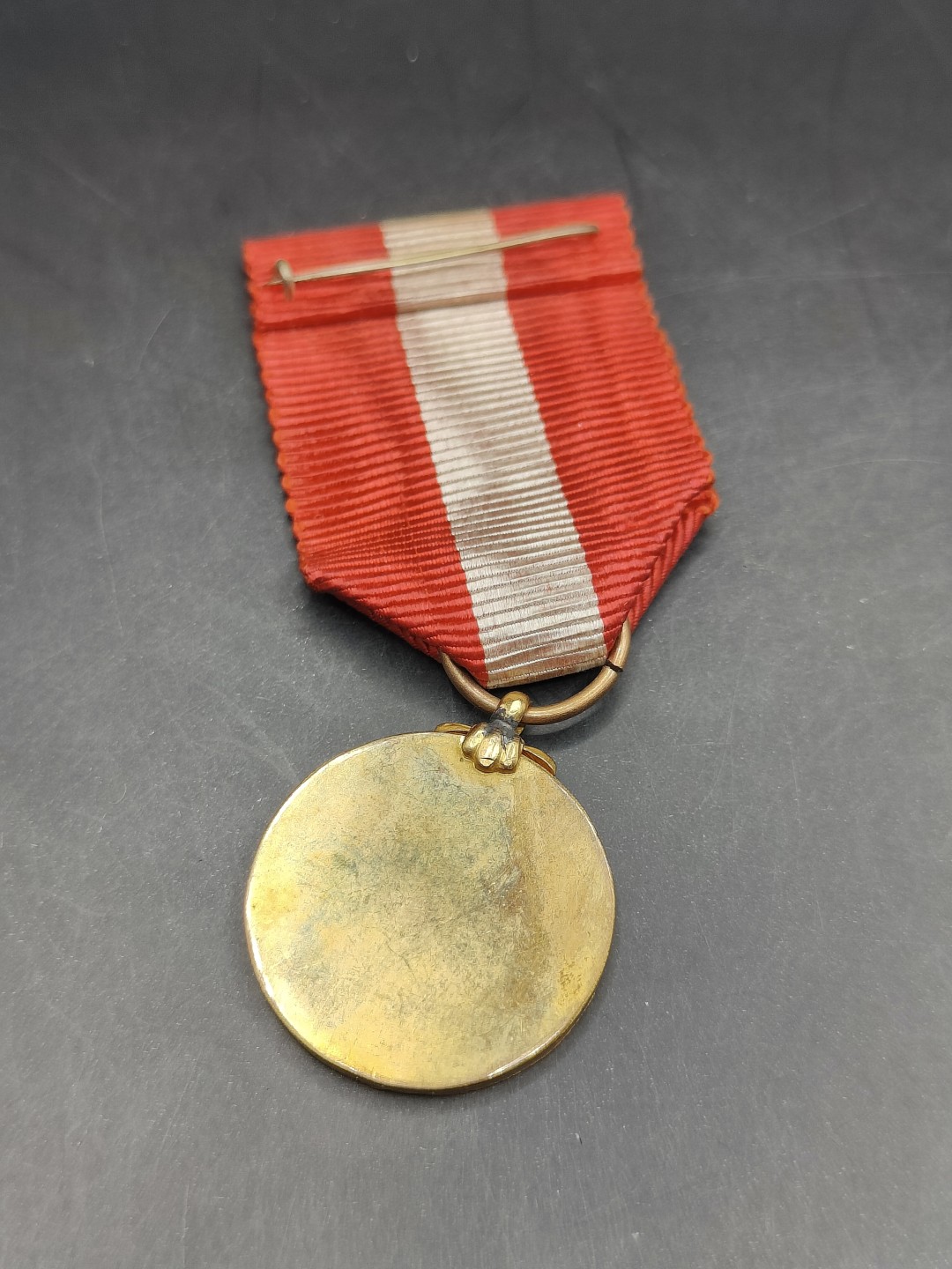 全场0元起拍 第43期 咸鱼国勋章拍卖专场 4月2日（周日）下午6：00开始 日本二战时期徽章