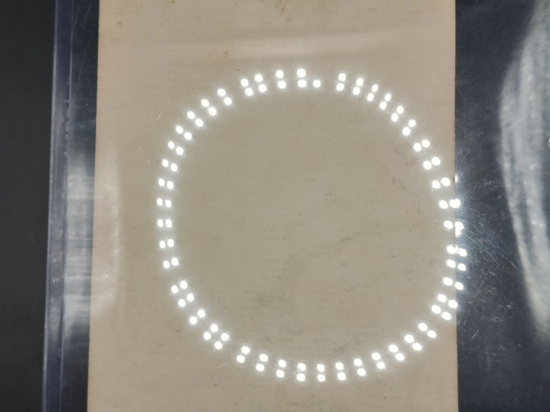 全场0元起拍 第43期 咸鱼国勋章拍卖专场 4月2日（周日）下午6：00开始 日本二战时期女童照片