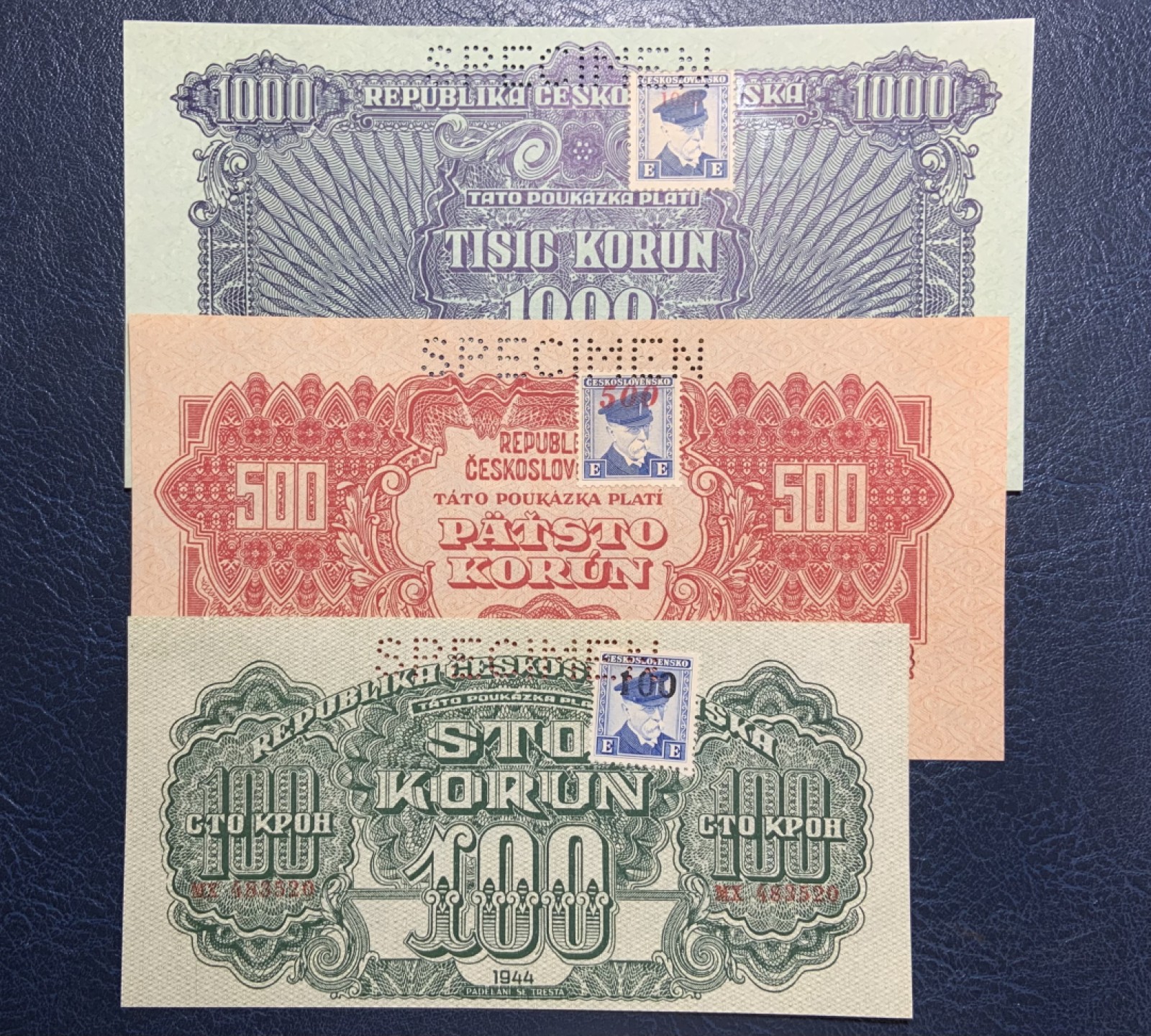 收藏联盟Quantum Auction 第246期拍卖 捷克斯洛伐克1944年苏联代印加贴样票 品相UNC 边角瑕疵细节如图