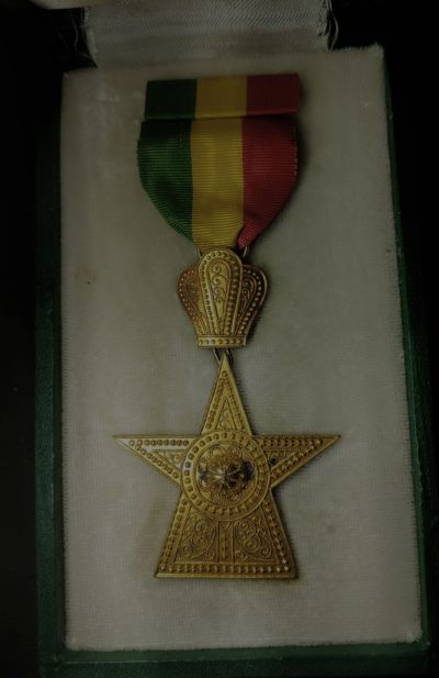戎马世界章牌大赏第34期 - 埃塞俄比亚之星勋章，骑士级，带盒