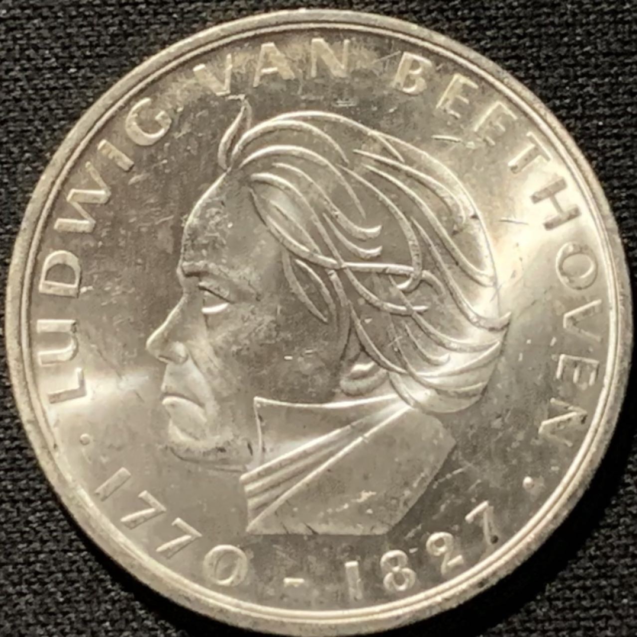 紫瑗钱币——第262期拍卖 联邦德国 1970年 F厂 贝多芬诞辰200周年 5马克 11.2克 0.625银 UNC