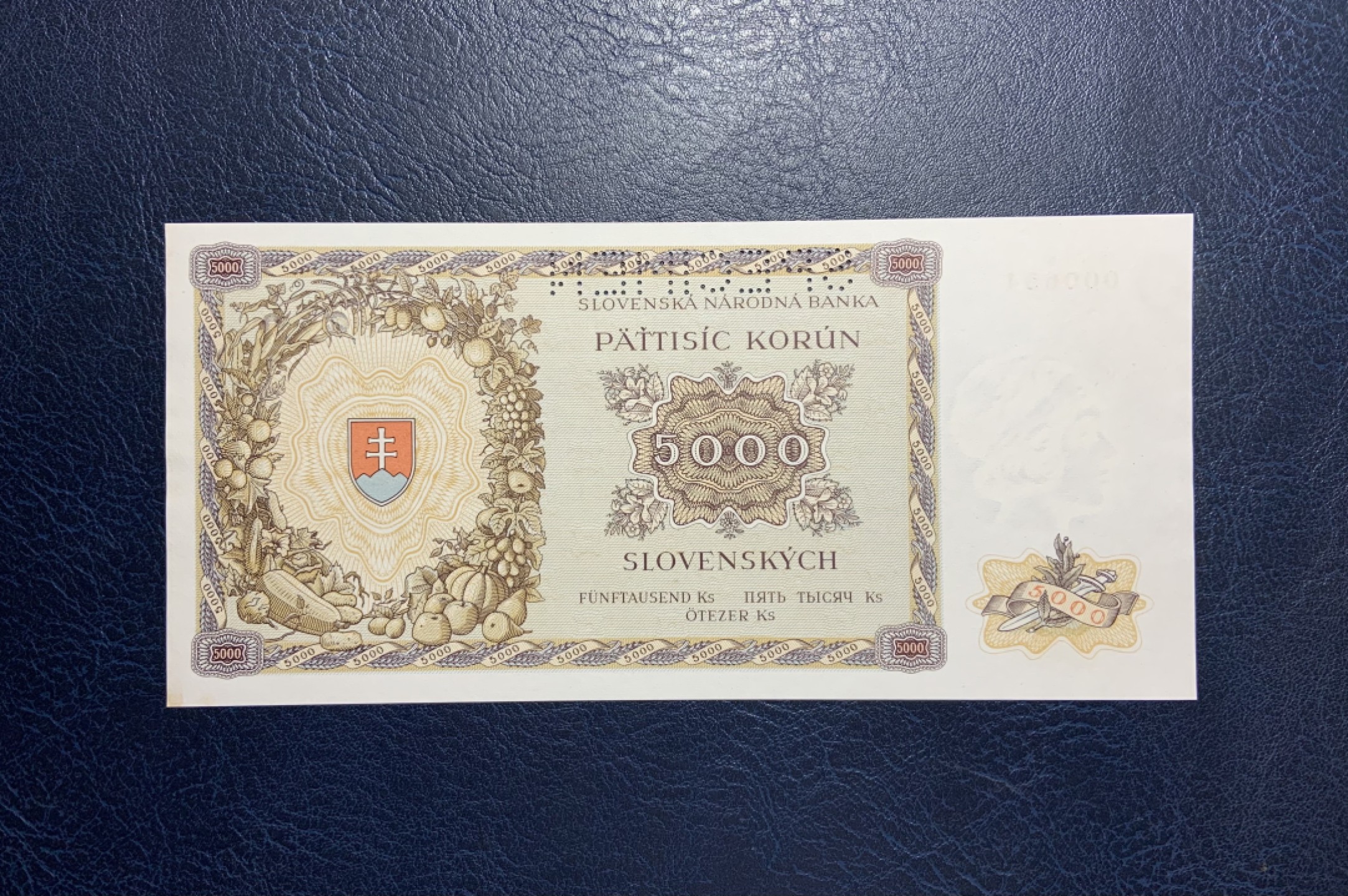 收藏联盟Quantum Auction 第246期拍卖 捷克斯洛伐克1944年5000克朗样票 品相UNC-  大摩拉维亚帝国缔造者