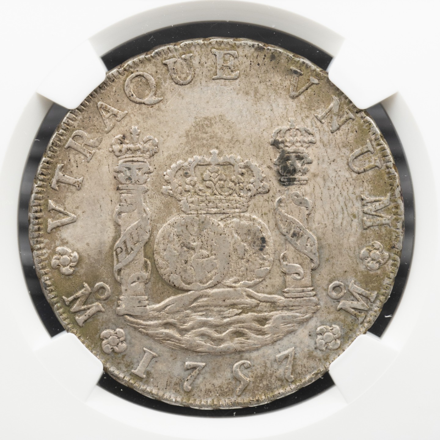 万国钱币拍卖第005期 1757MOMM西属墨西哥费迪南六世地球双柱8里亚尔