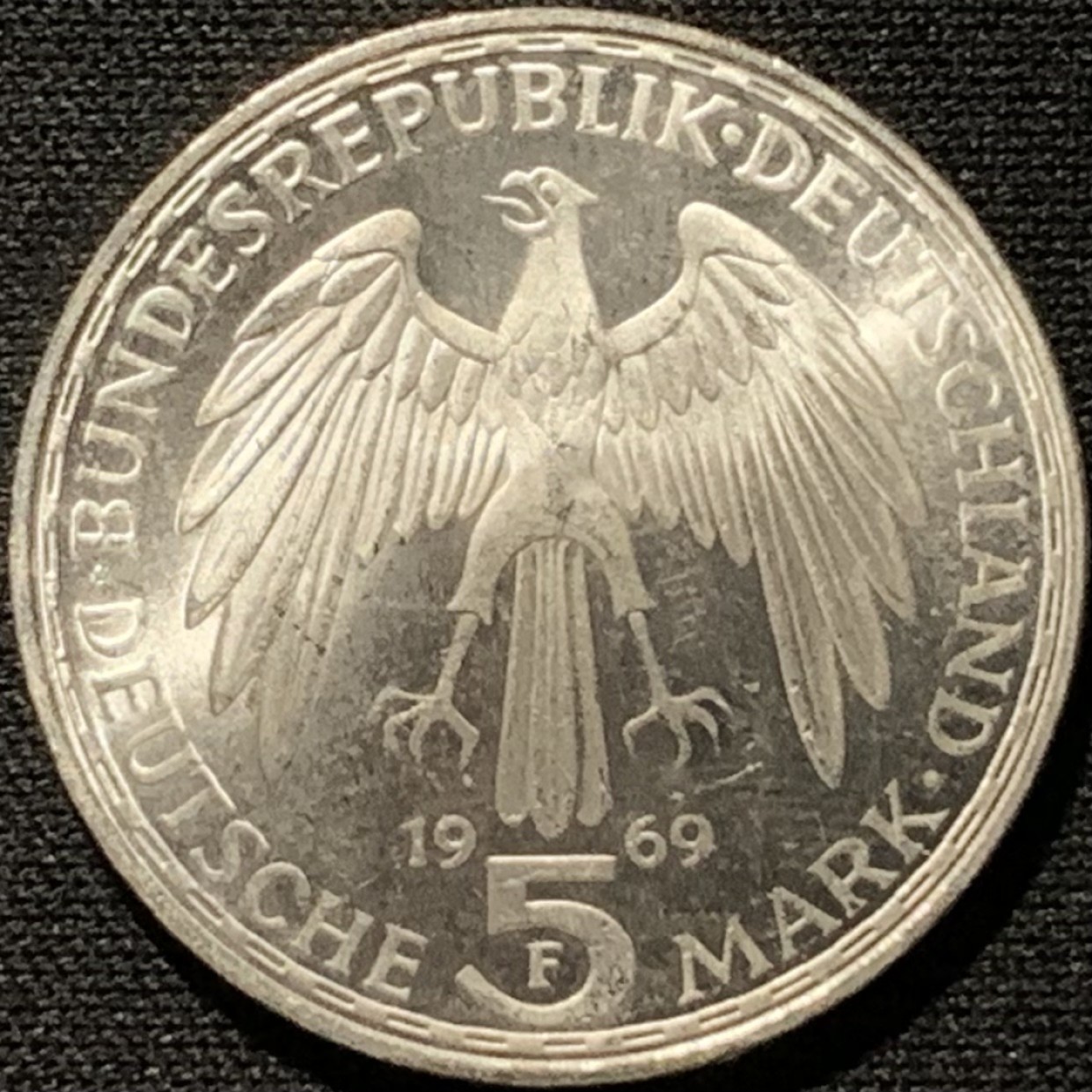 紫瑗钱币——第262期拍卖 联邦德国 1969年 F厂 格哈德逝世375周年 5马克 11.2克 0.625银 UNC