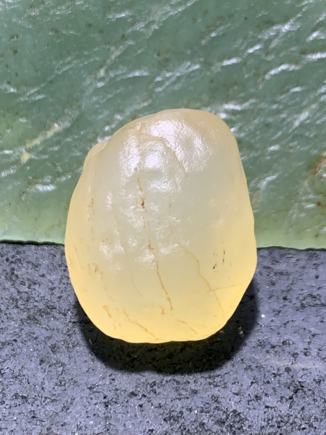 放福利！精美天然阿拉善麻皮玛瑙原石一颗，