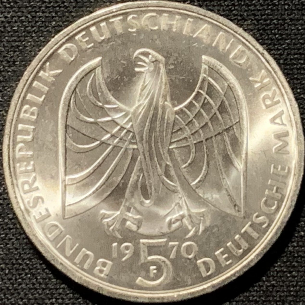 紫瑗钱币——第262期拍卖 联邦德国 1970年 F厂 贝多芬诞辰200周年 5马克 11.2克 0.625银 UNC