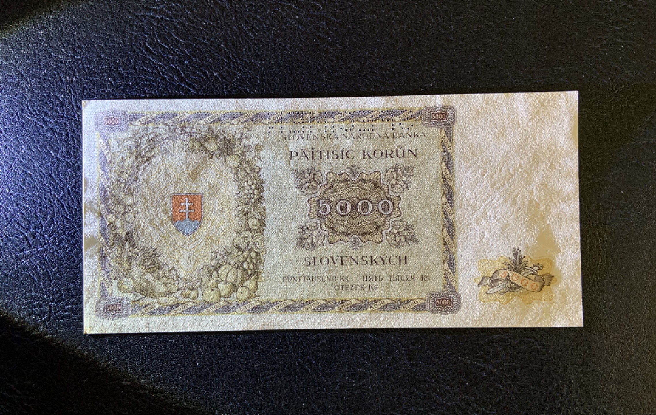 收藏联盟Quantum Auction 第246期拍卖 捷克斯洛伐克1944年5000克朗样票 品相UNC-  大摩拉维亚帝国缔造者