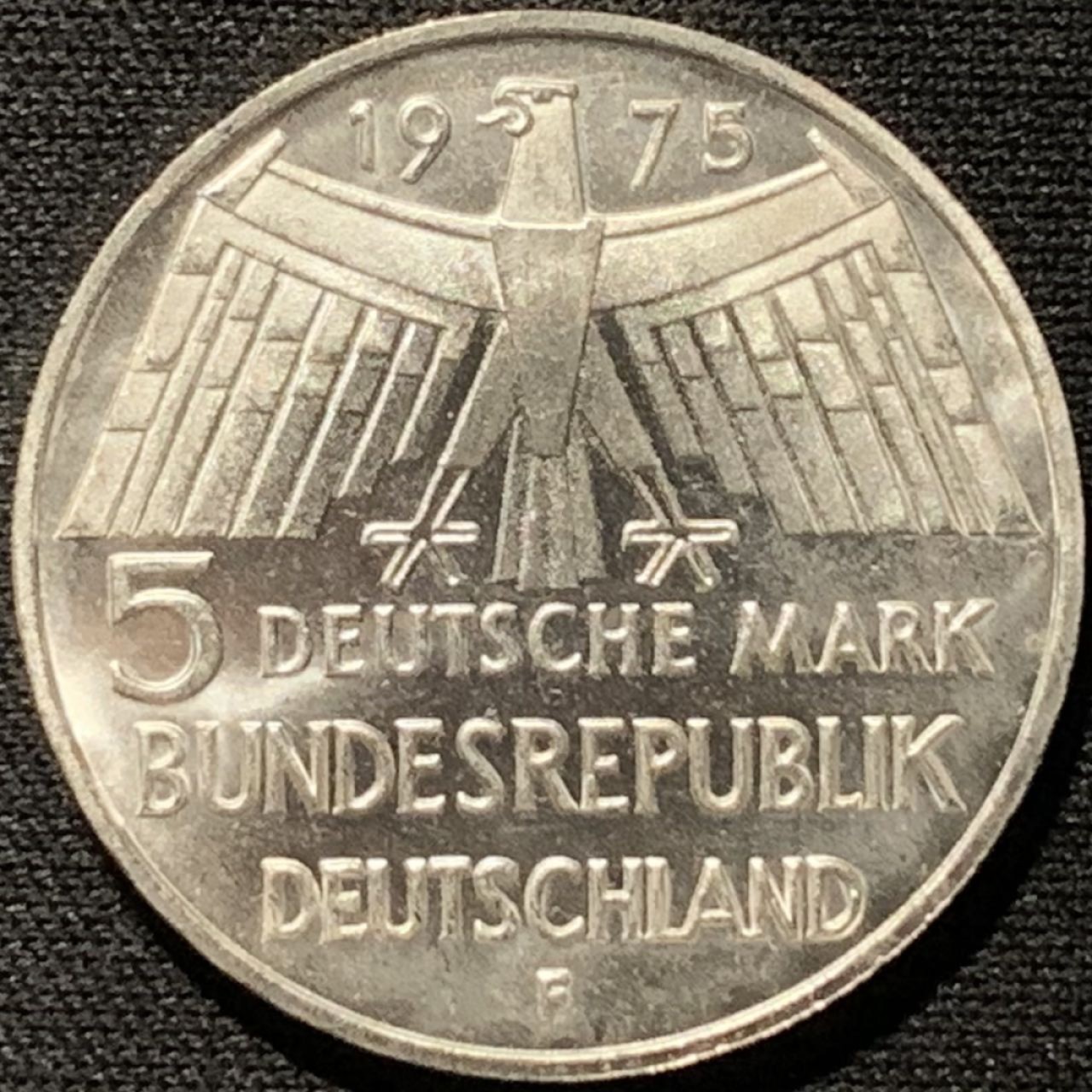 紫瑗钱币——第262期拍卖 联邦德国 1975年 F厂 欧洲古迹保护年 5马克 11.2克 0.625银 UNC