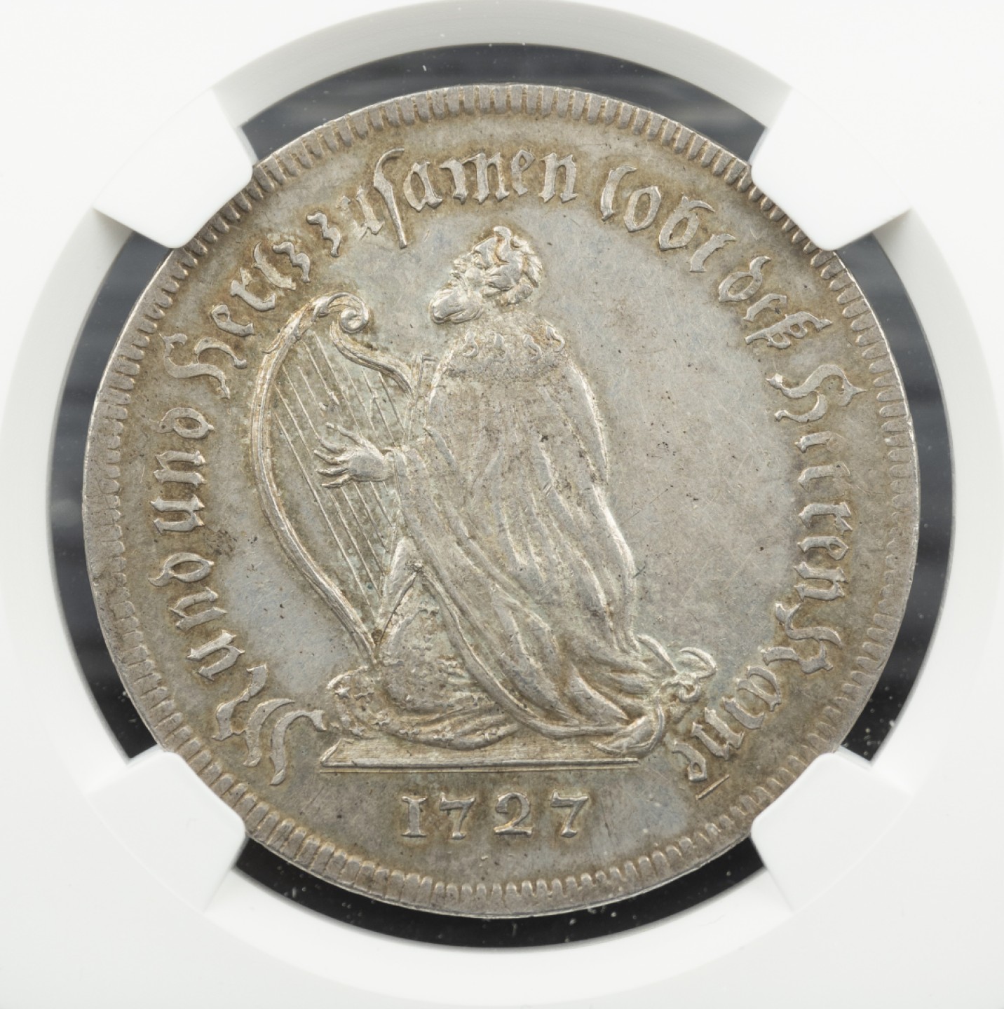 万国钱币拍卖第005期 1727年瑞士伯尔尼学院优异奖银章，39MM