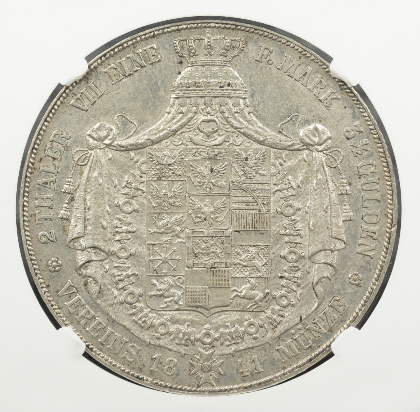 万国钱币拍卖第005期 1841年德国普鲁士威廉四世2泰勒大银，少有高分的年份，细节犀利，早期大王冠版。