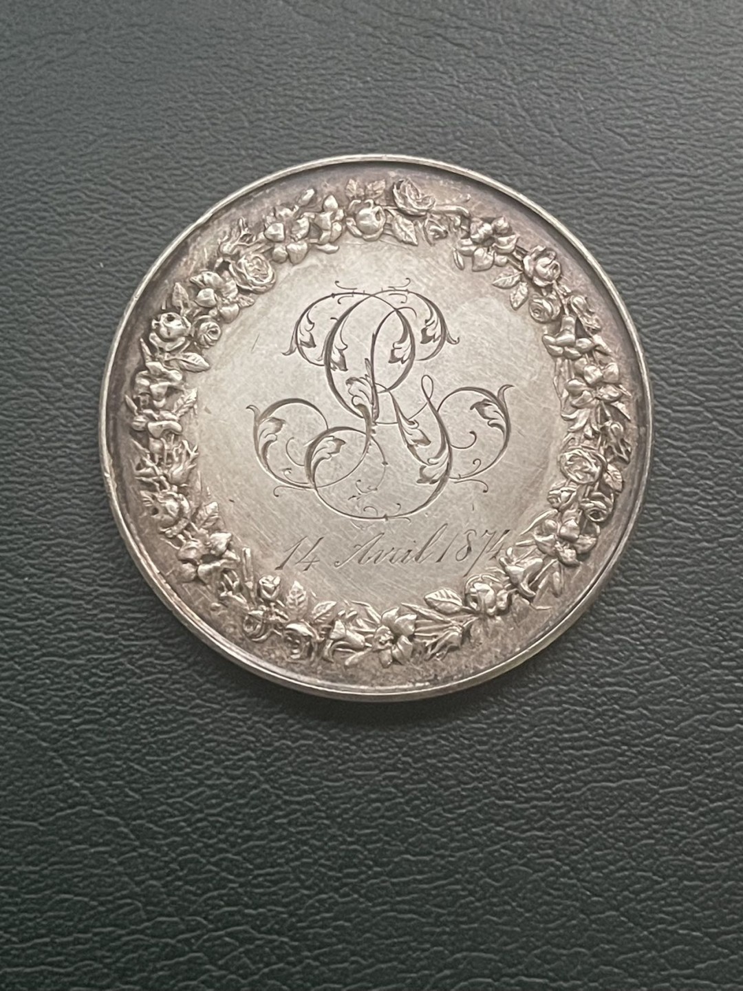 第八场，欧洲艺术章牌代币拍卖（实时专场，机器自动拍卖，请提前出好价格） 法国41mm少见大规格结婚纪念银章