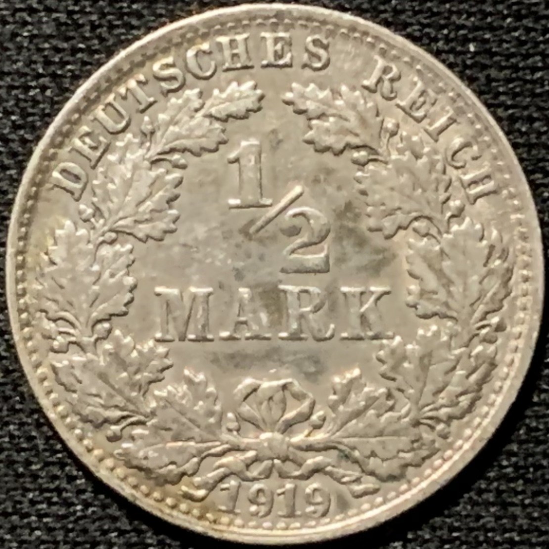 紫瑗钱币——第264期拍卖 德国 1919年 D版 第二帝国 1/2马克 银币 2.77克 0.9银