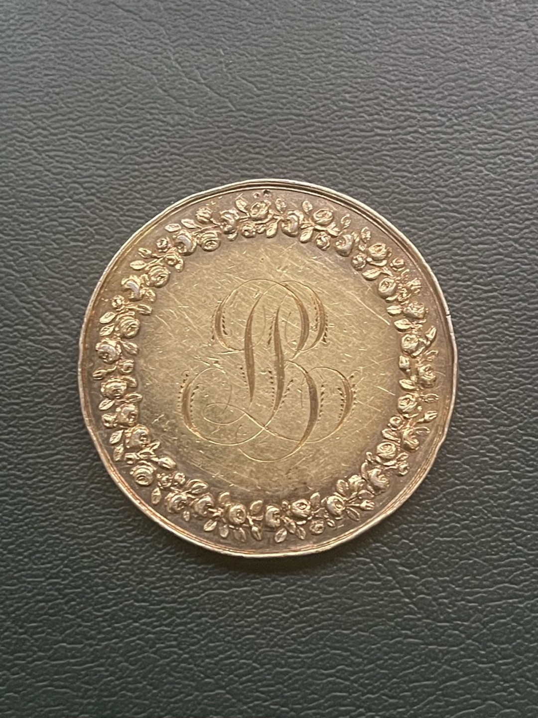 第八场，欧洲艺术章牌代币拍卖（实时专场，机器自动拍卖，请提前出好价格） 法国结婚较大规格镀金银章