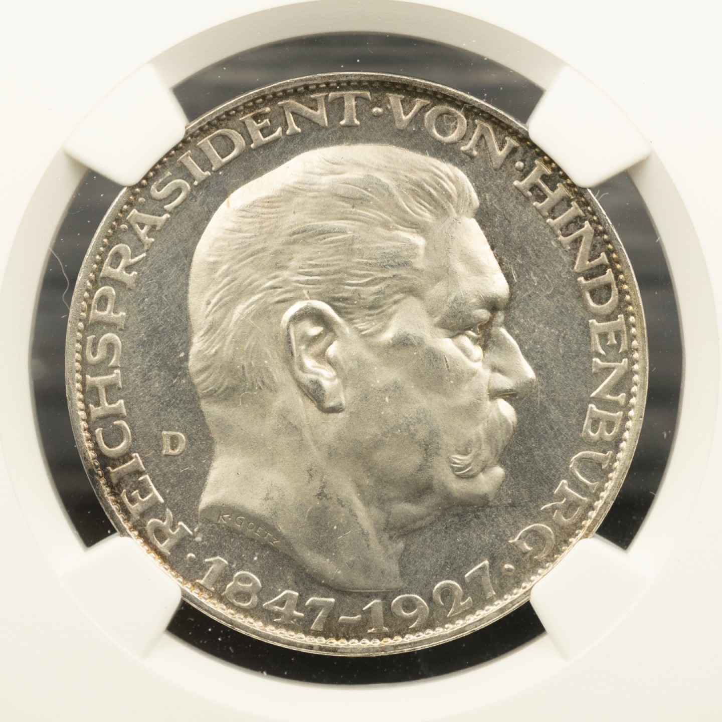 万国钱币拍卖第005期 1927年卡尔哥茨经典设计德国兴登堡八十大寿5马克币章