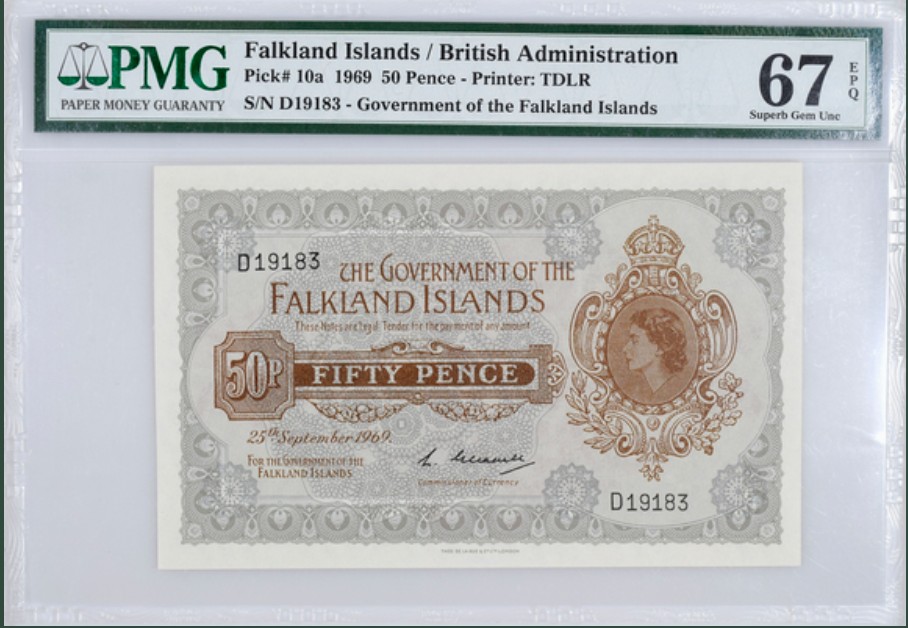 收藏联盟Quantum Auction 第246期拍卖 福克兰群岛1969年50便士 PMG67 壳子缺了一角