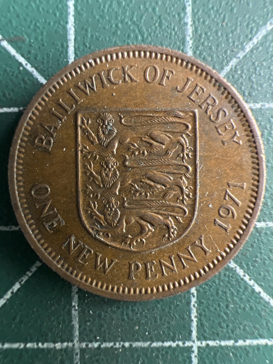 泡泡堂微拍第一 一 三幕硬币捡漏可累计专场👿👿，累计满二十元包邮，接受代拍业务 泽西岛一便士