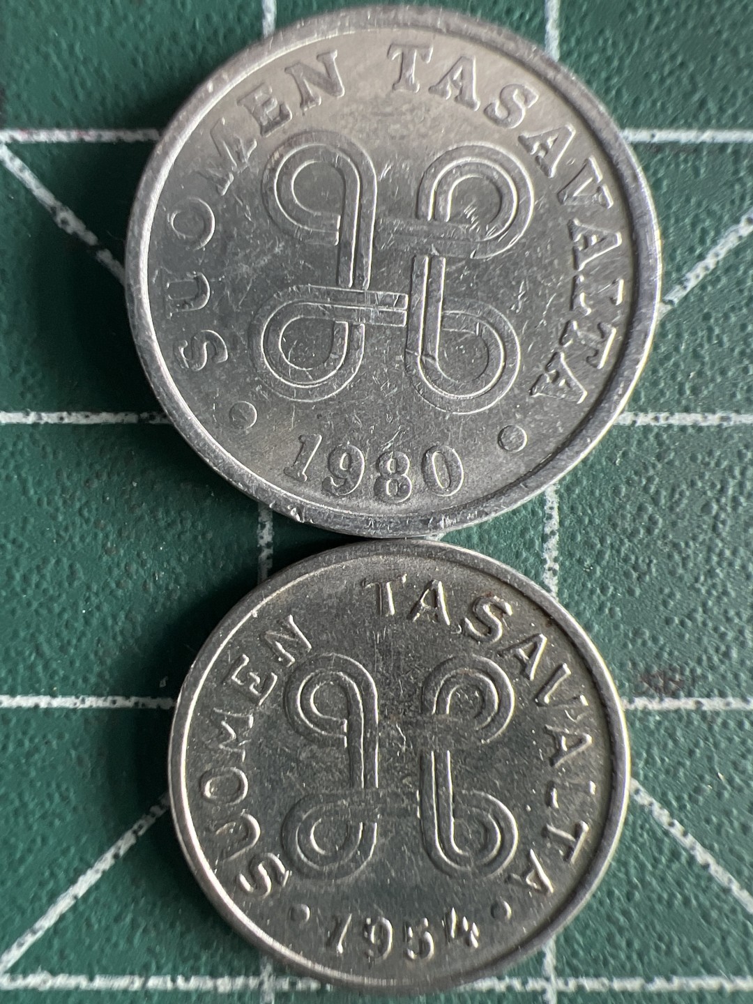 泡泡堂第268期  世界硬币邮票 （无押金，捡漏，全场20包邮，偏远地区除外，接收代拍业务） 芬兰一对