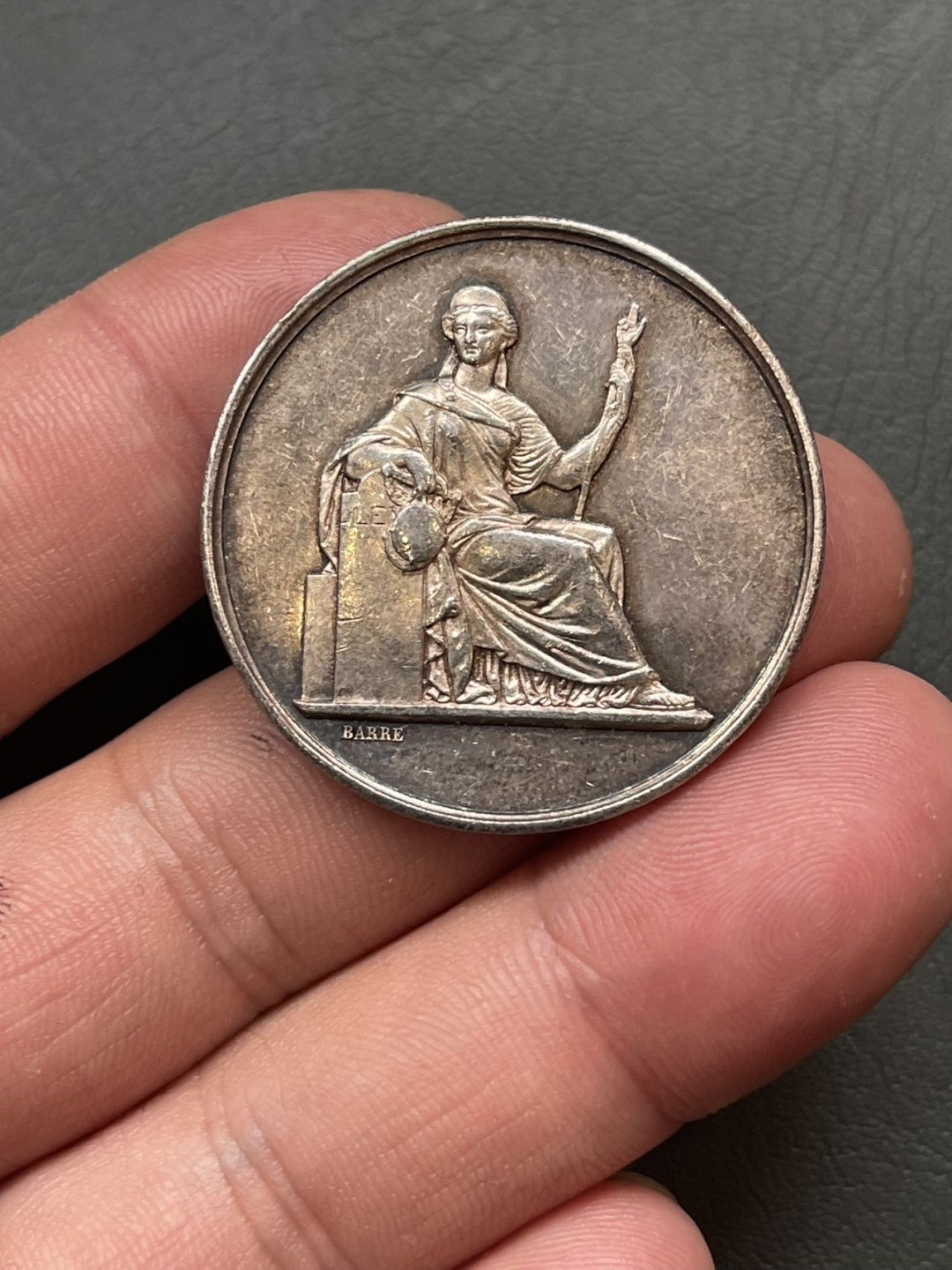 第八场，欧洲艺术章牌代币拍卖（实时专场，机器自动拍卖，请提前出好价格） 法国里昂法院银章