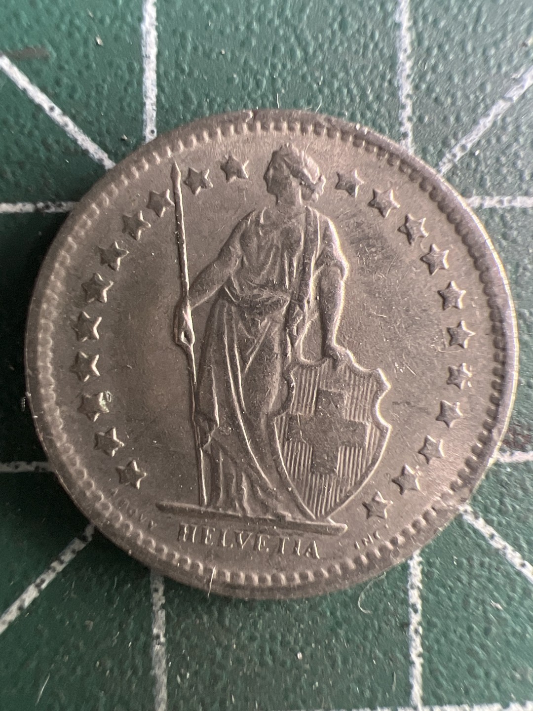 泡泡堂微拍第一 一 三幕硬币捡漏可累计专场👿👿，累计满二十元包邮，接受代拍业务 瑞士1/2法郎 