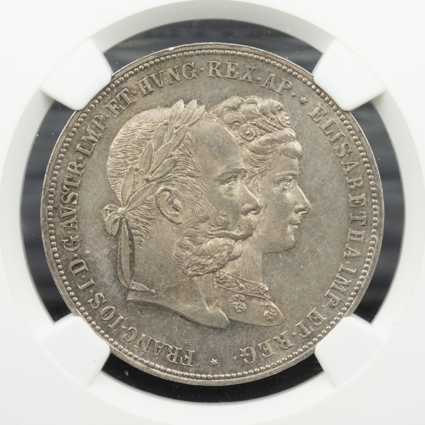 万国钱币拍卖第005期 1879奥地利茜茜公主结婚纪念2福林大银，原味纸袋包浆，非常舒服的状态。