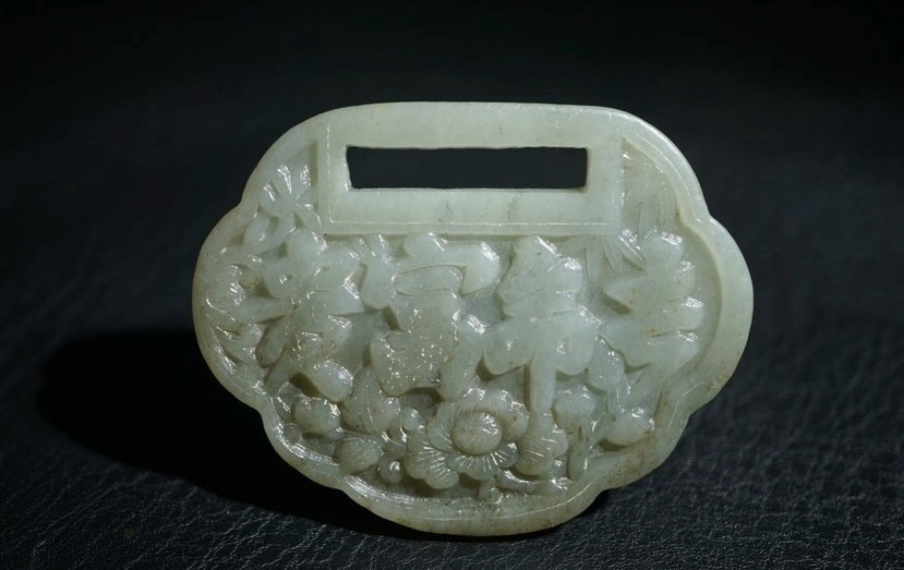 ｜冷门出品｜精选专拍·第贰拾场· 明清工老和田玉福寿人物玉锁把件
