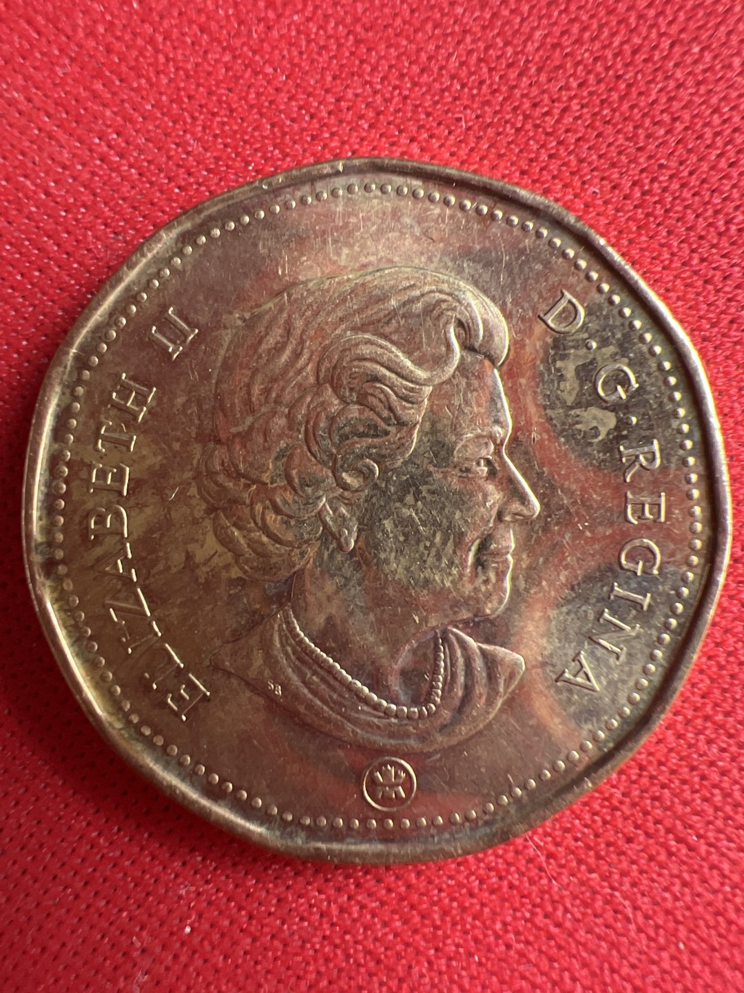 泡泡堂微拍第一 一 六幕硬币捡漏可累计专场👿👿，累计满二十元包邮，接受代拍业务 加拿大一元纪念币