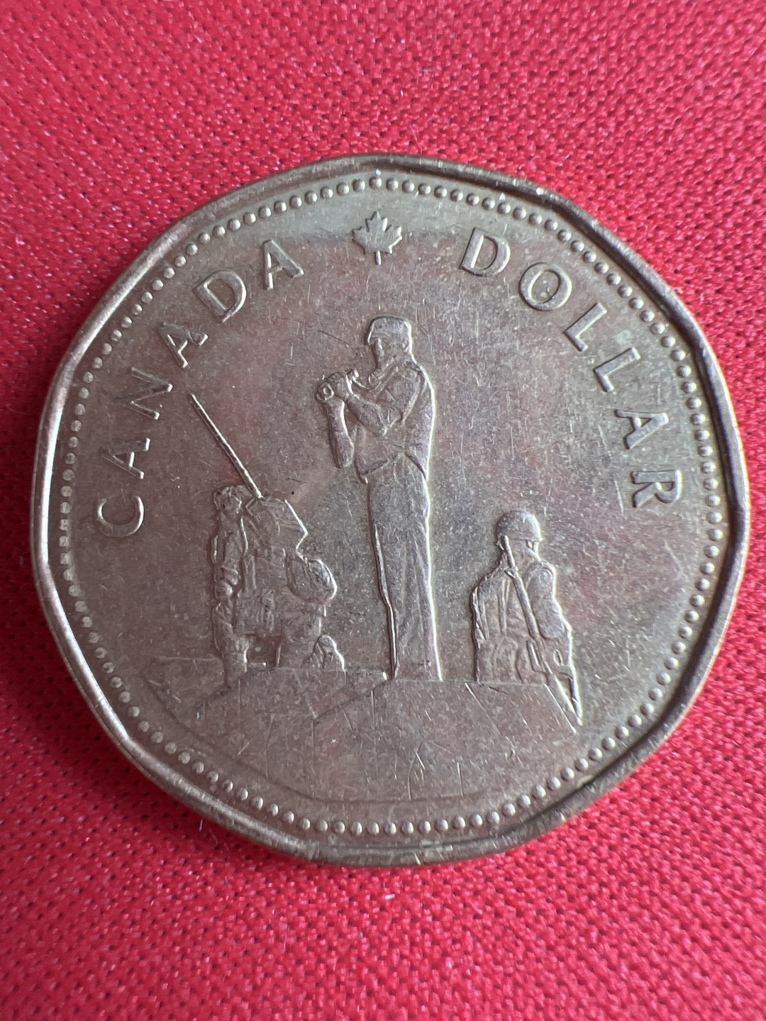 泡泡堂微拍第一 一 五幕硬币捡漏可累计专场👿👿，累计满二十元包邮，接受代拍业务 加拿大一元纪念币