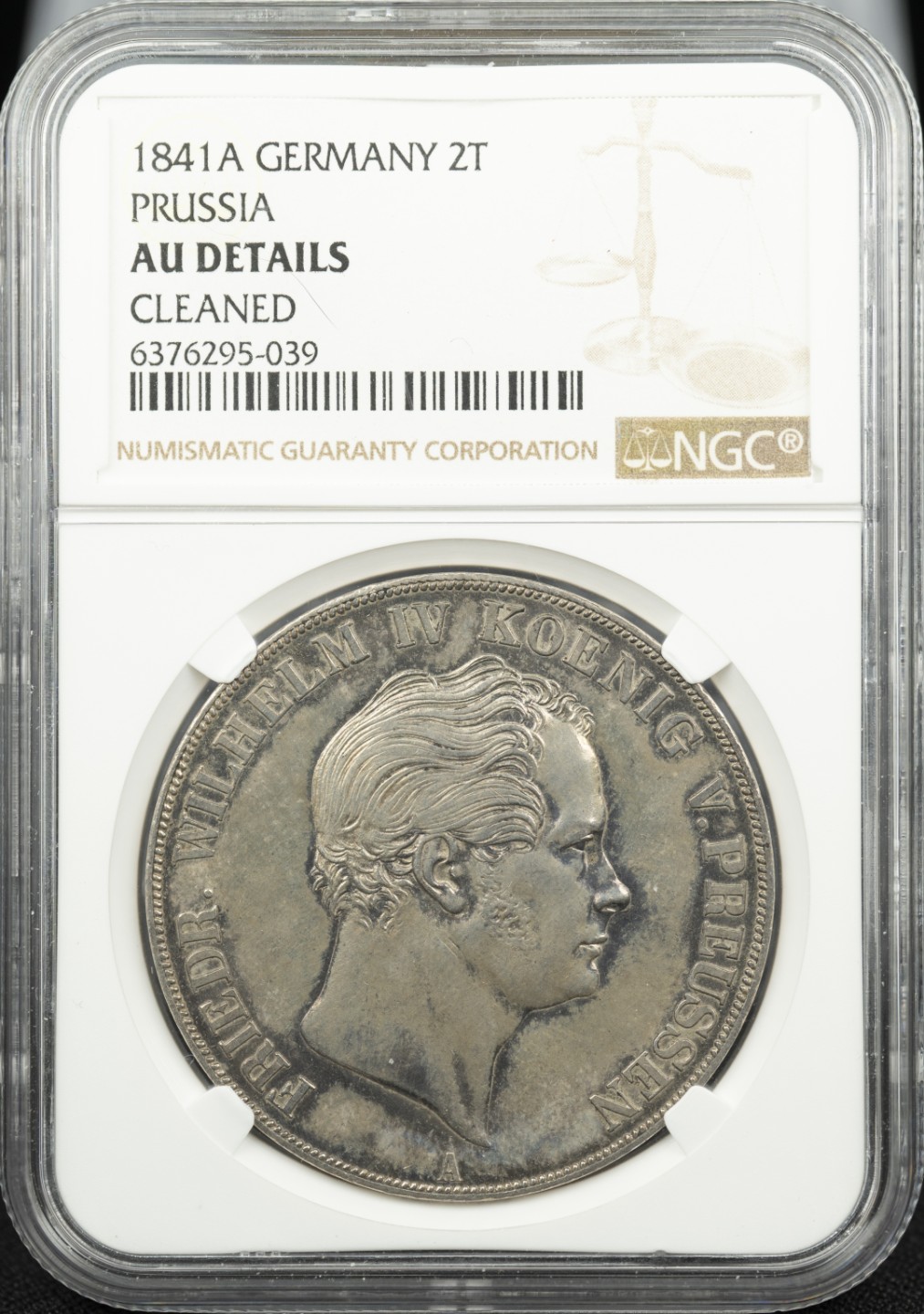 万国钱币拍卖第005期 1841年德国普鲁士威廉四世2泰勒大银，少有高分的年份，细节犀利，早期大王冠版。