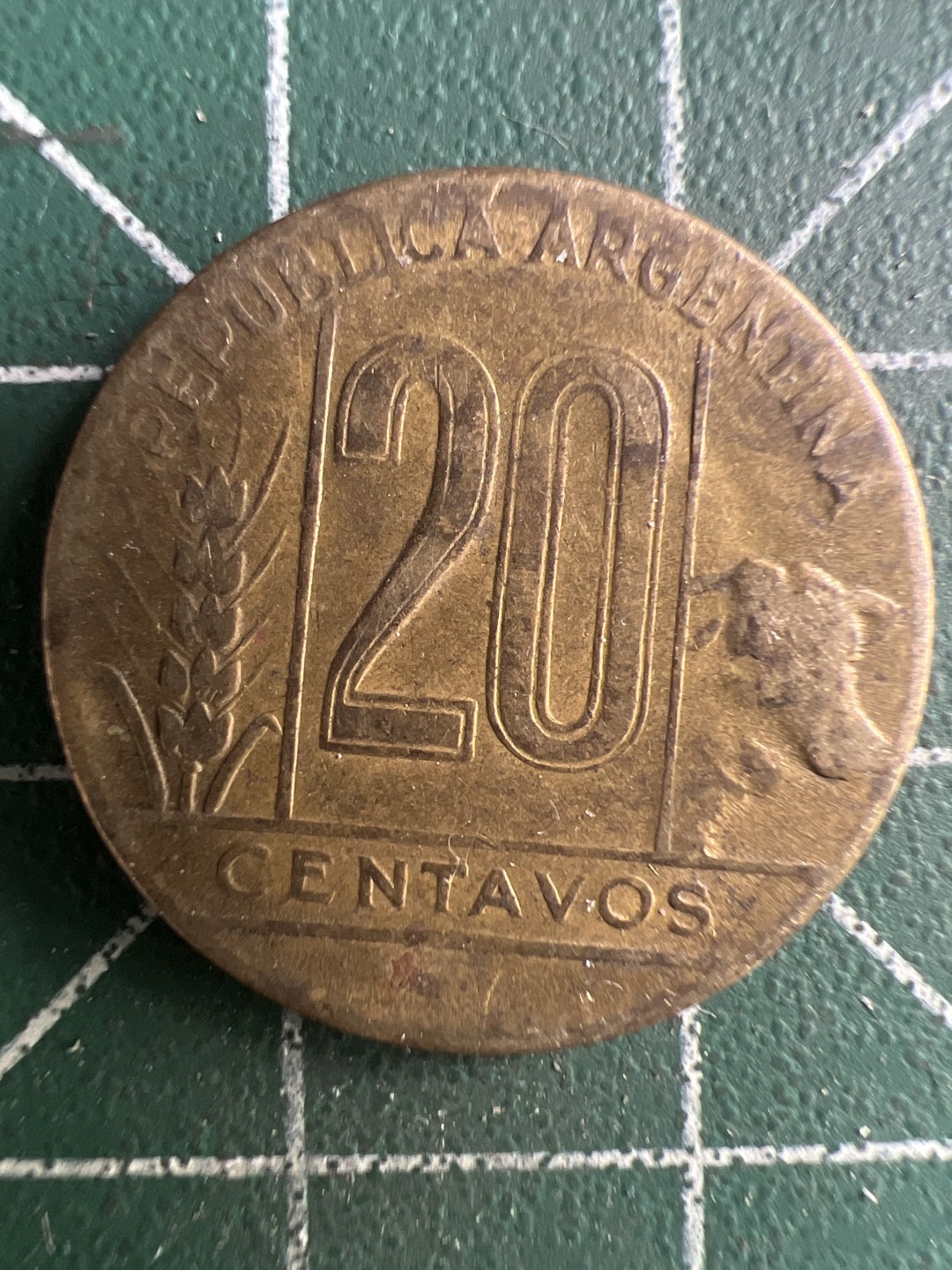 泡泡堂微拍第一 一 三幕硬币捡漏可累计专场👿👿，累计满二十元包邮，接受代拍业务 阿根廷20分