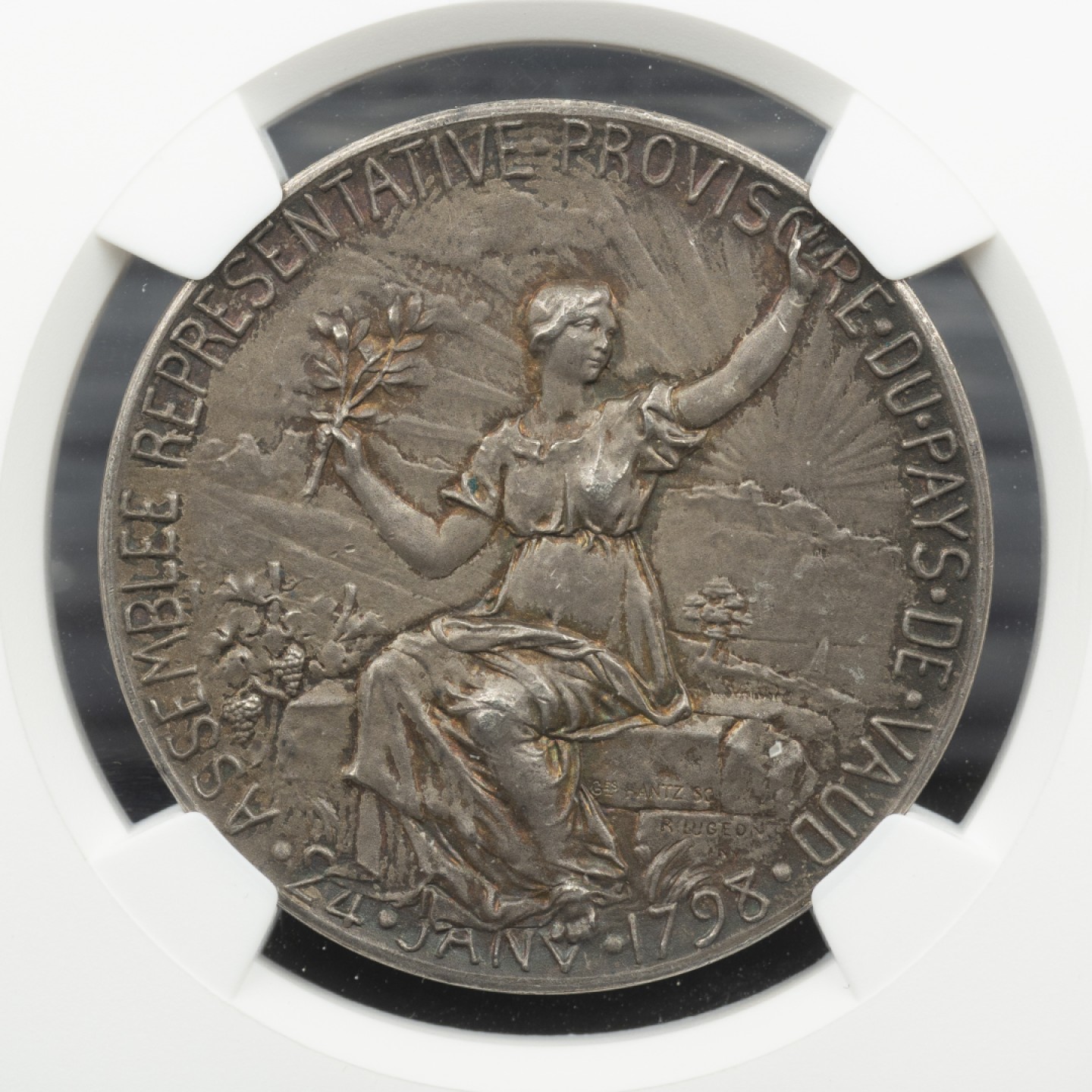 万国钱币拍卖第005期 1897年瑞士独立百年纪念女神大银章，顶级品相，一步到位的藏品，37MM,24G