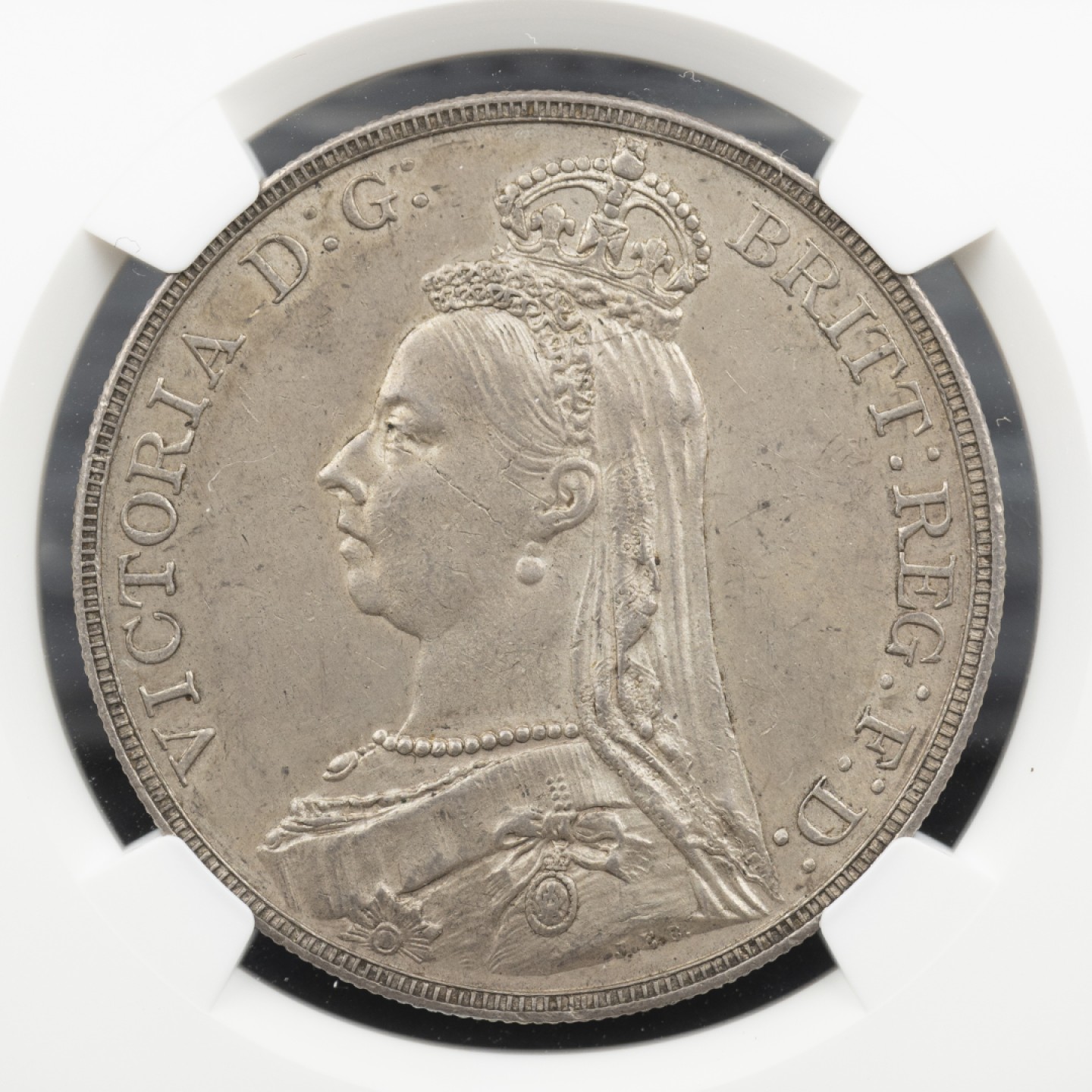 万国钱币拍卖第005期 英国1888维多利亚高冠马剑银币，少见年份，原味包浆。